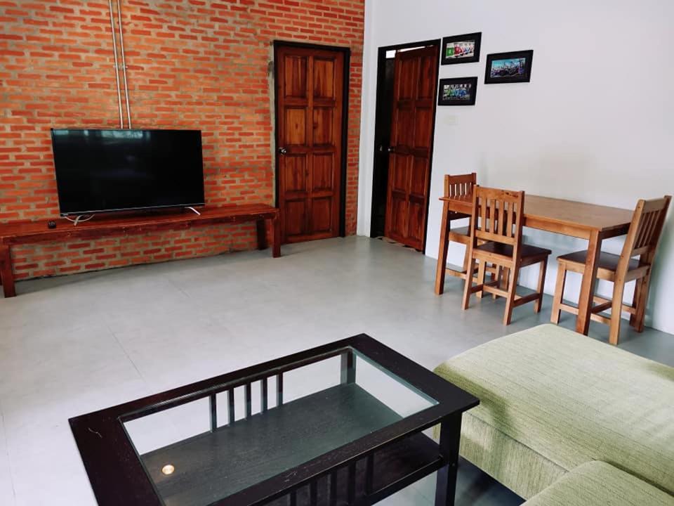 Baan Nai Suan Hotel Bophut Ngoại thất bức ảnh