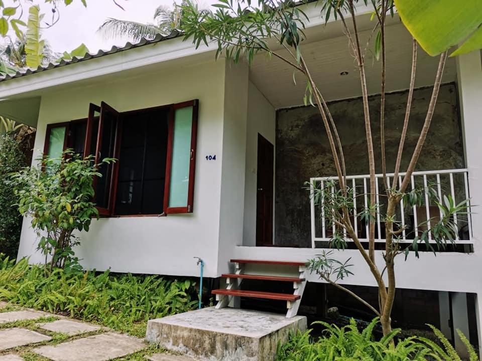 Baan Nai Suan Hotel Bophut Ngoại thất bức ảnh
