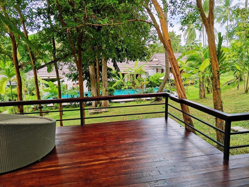 Baan Nai Suan Hotel Bophut Ngoại thất bức ảnh