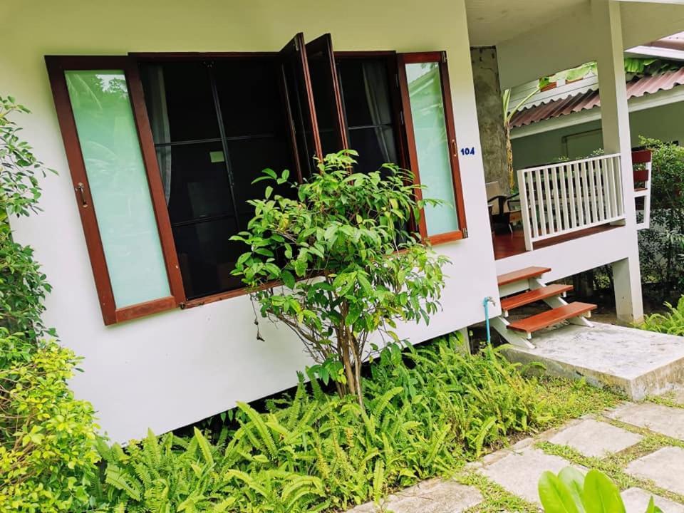 Baan Nai Suan Hotel Bophut Ngoại thất bức ảnh