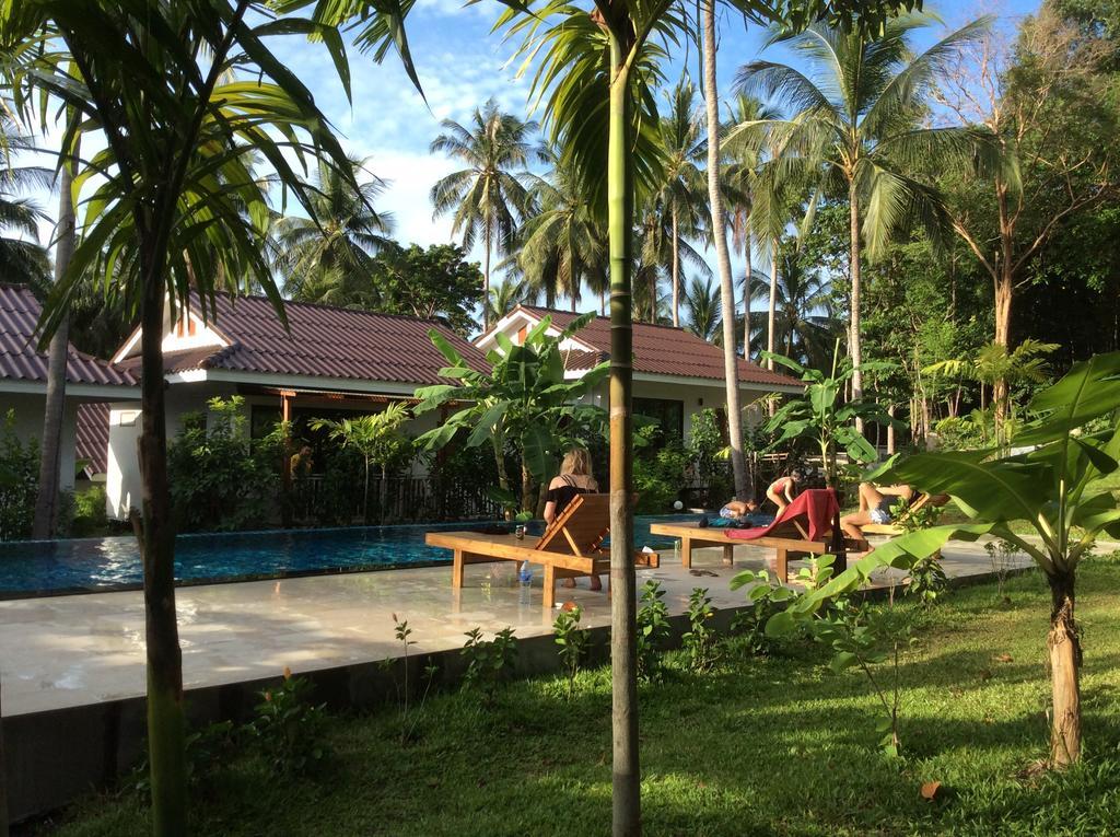Baan Nai Suan Hotel Bophut Ngoại thất bức ảnh