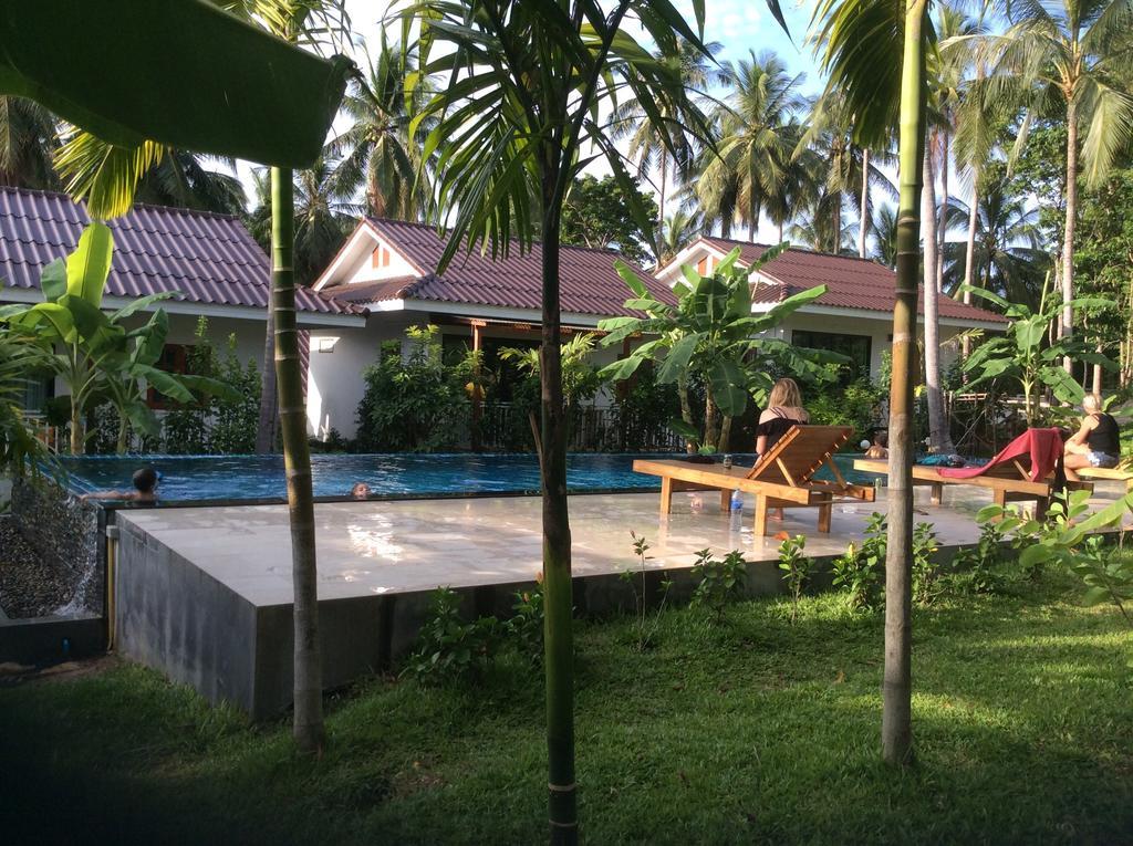 Baan Nai Suan Hotel Bophut Ngoại thất bức ảnh